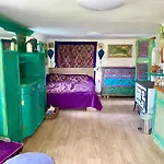 Holiday home Bohemian *