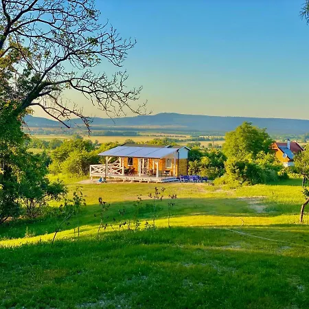 Сasa de vacaciones Bohemian Kisapati