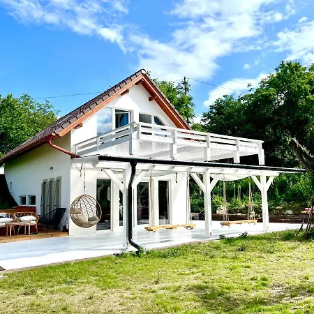 Feriehus Bohemian *